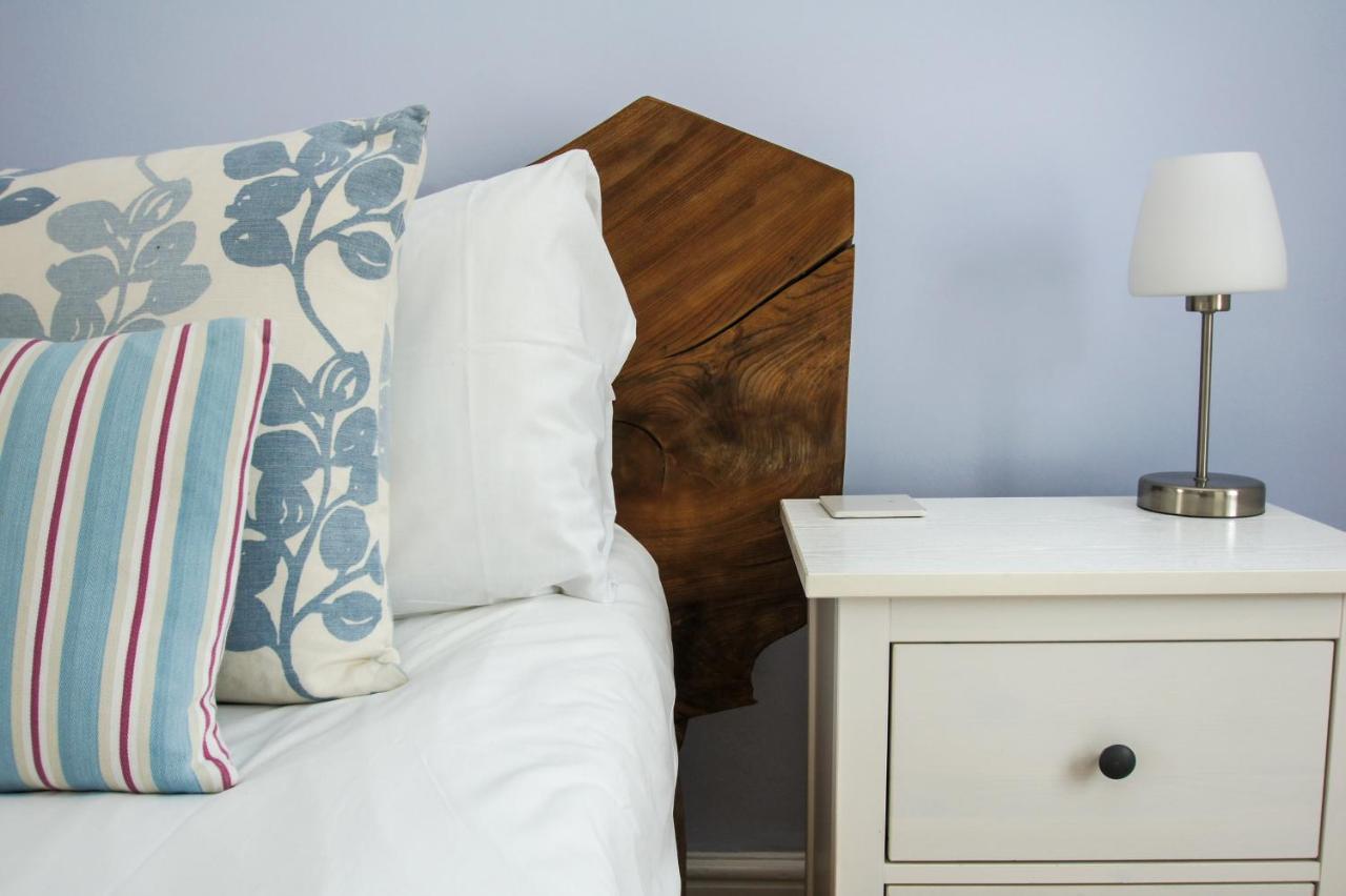 Marine Cottage - Parking - By Brighton Holiday Lets エクステリア 写真