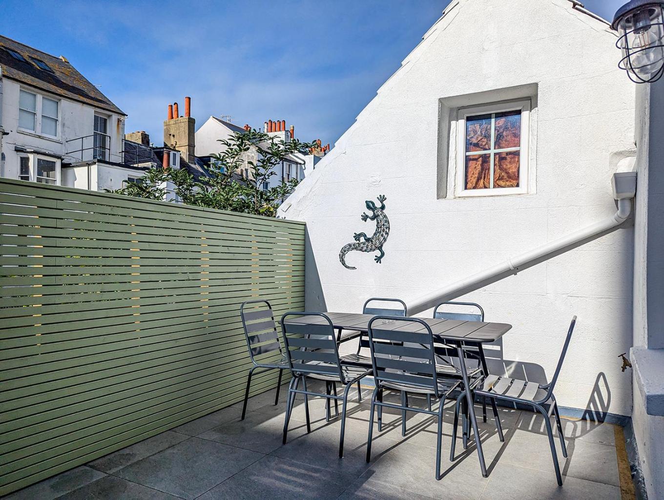 Marine Cottage - Parking - By Brighton Holiday Lets エクステリア 写真